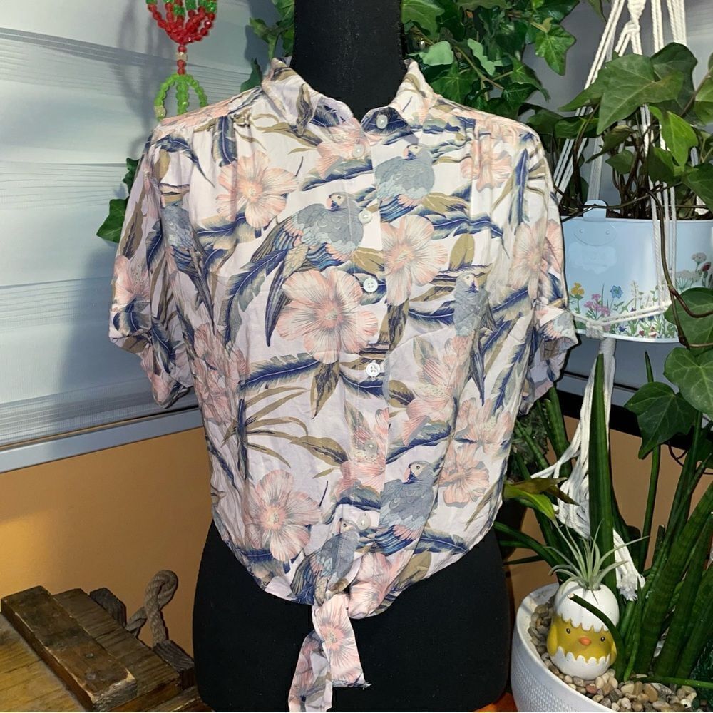 Nwot American Eagle Women Purple Hawaiian Button Down Shirt sz SM
